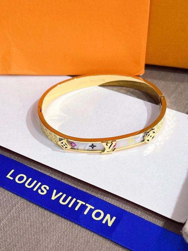 Louis Vuitton white gold bracelet