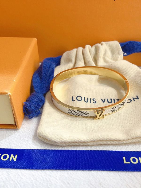 Louis Vuitton Nanogram Hair Set, Gold