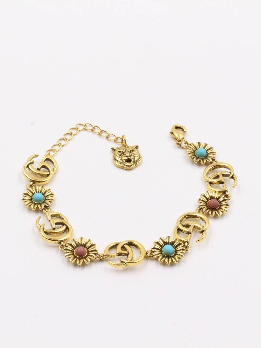 Gucci store flower bracelet