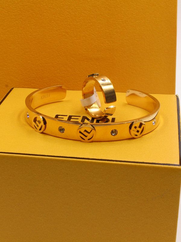 古着人気アイテム Fendi bracelet and ring, free size アクセサリー