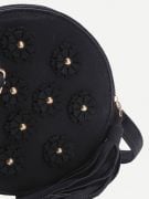 Round bag with elegant purses-8