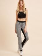Pants knitted with a waistband-2