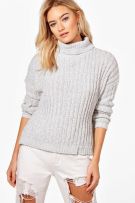 A round neck sweater-2