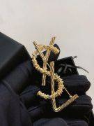 Brooch by Yves Saint Laurent gold-2