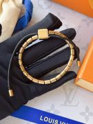 Louis Vuitton zipper logo bracelet-2