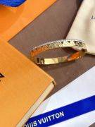 Louis Vuitton gold bracelet-5