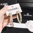 Chanel large round logo pearl earring-2