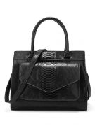 Black elegant handbag-3