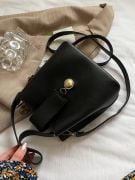 Elegant black leather bag-3