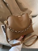 Chain khaki shoulder bag-2
