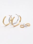 Van Cleef bracelets and rings-4