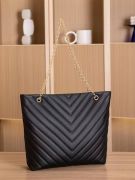 Elegant black bag-4
