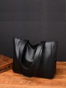 Elegant black leather handbag-1