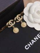 Chanel Logo Pendant Earring-3