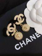 Chanel Logo Pendant Earring-4