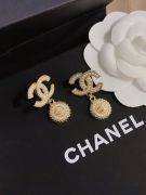 Chanel Logo Pendant Earring-5