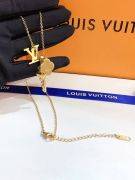 Louis Vuitton gold necklace-2