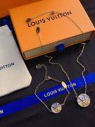 Louis Vuitton Half Circle Necklace-7