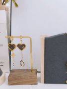Long golden Louis Vuitton earring-3