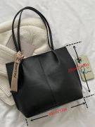 Beige hand bag and shoulder bag-5