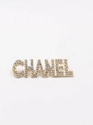 Chanel crystal lettering brooches-2