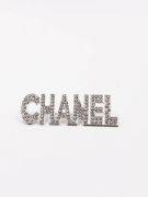 Chanel crystal lettering brooches-3