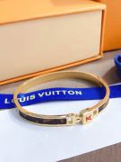 Louis Vuitton bracelet with a red logo-5