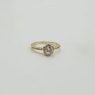 A fine zircon ring and pink-2