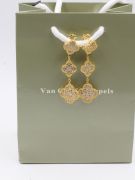 Van Cleef zircon long logo earring-7
