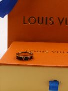 Black Louis Vuitton ring-2