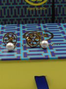 Tory Burch pearl gold earrings-1