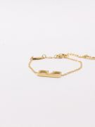Its Valentino bracelets are smooth and golden-3