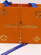 Gold Louis Vuitton necklace-2