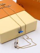 Long Louis Vuitton necklace-3