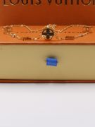 Louis Vuitton logo gold necklace-2