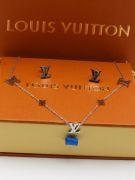 Louis Vuitton soft LV logo set-5