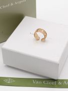 Van Cleef gold zircon ring-11