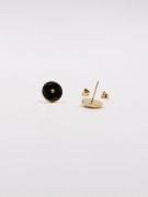 Louis Vuitton white shell earring-6