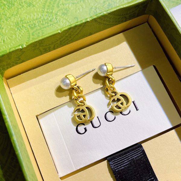 Gucci Logo Pearl Earring