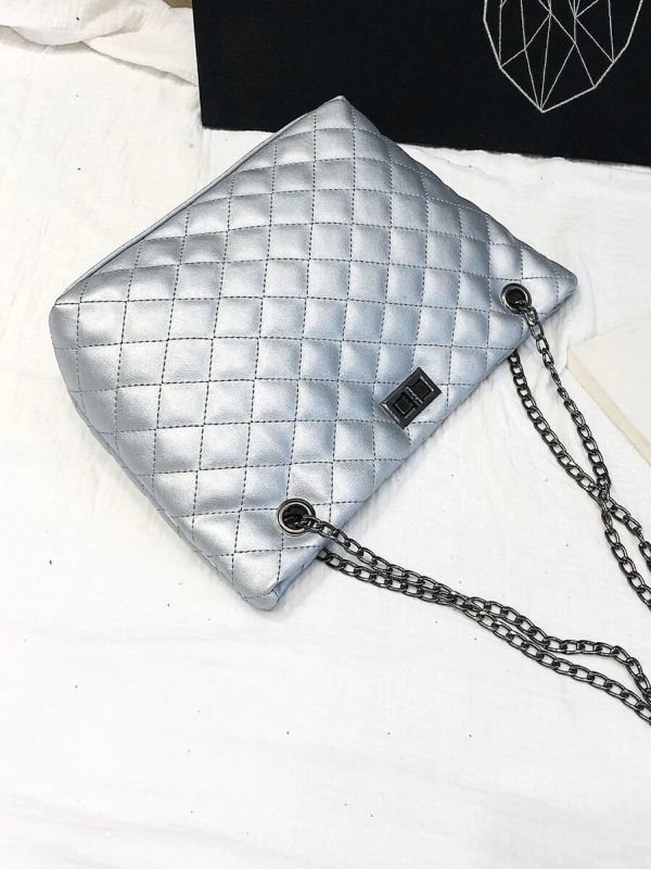 Elegant black bag