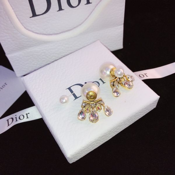 Dior Antique Big Pearl Earring