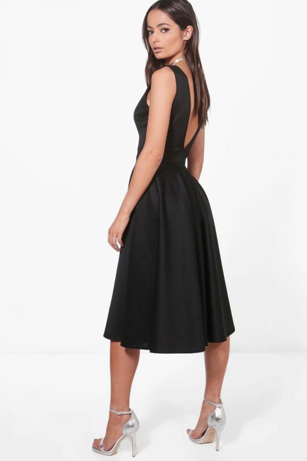 Medium length sleeveless dress