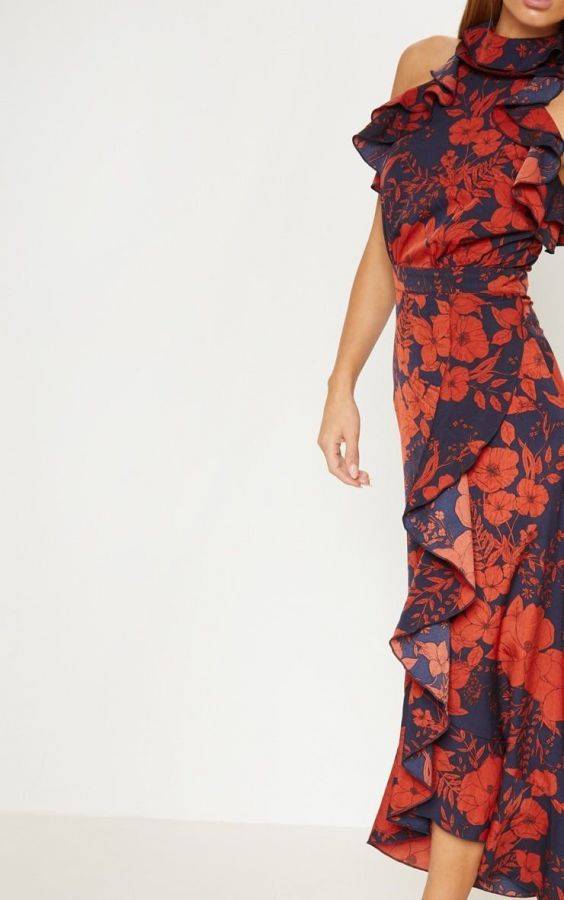 Maxi dress wrapped in kashkasha and printing flowers