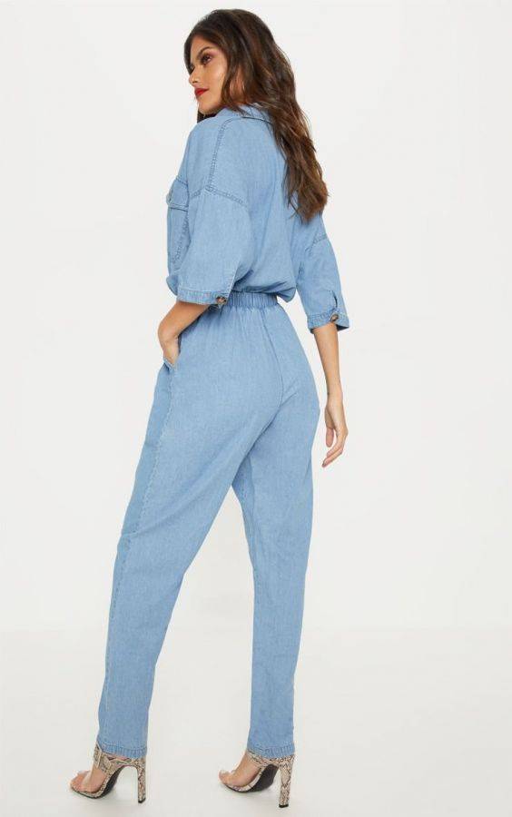 Stylish jeans jumpsuit with turtle buttons and elasticated belt