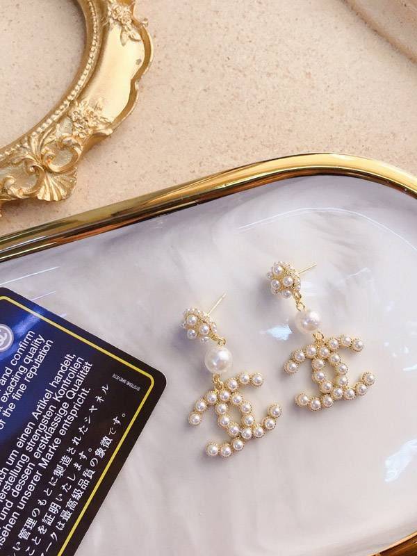 Chanel Loulou 2672 earrings