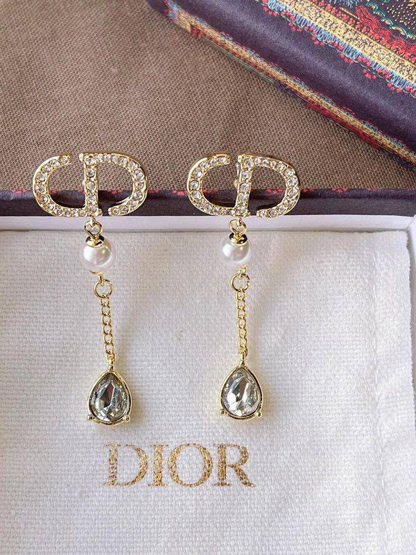 Dior Loulou long earring