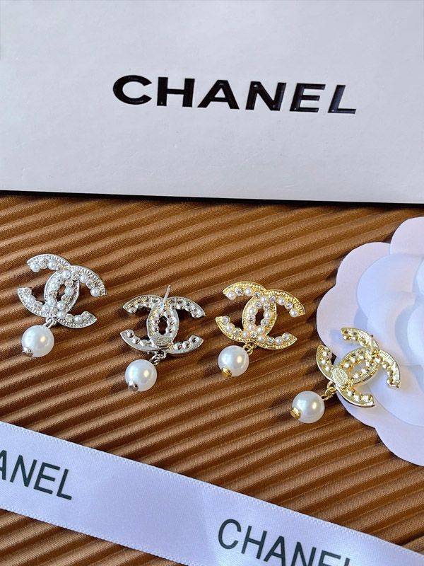 Chanel 2668 earrings