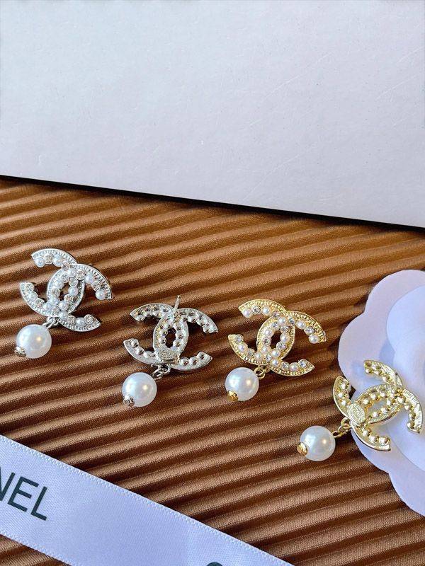 Chanel 2668 earrings