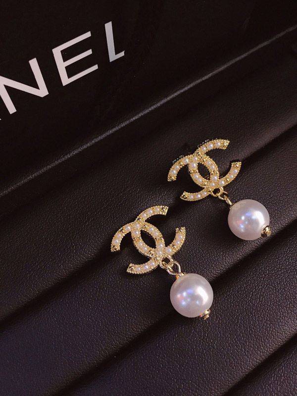 Chanel 2666 earrings