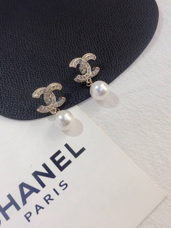 Chanel 2670 earrings